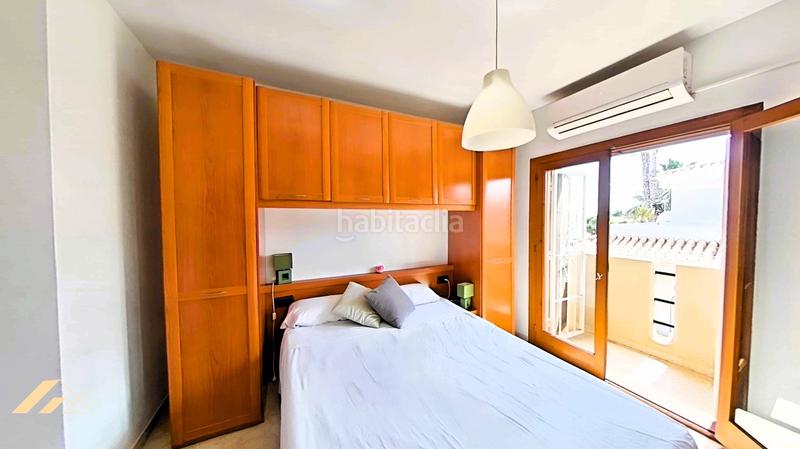 Foto 41104080-d9a0-48b2-bd4b-bd01e8c651c8. Reihenhaus mit heizung parking pool in Playa Flamenca Orihuela