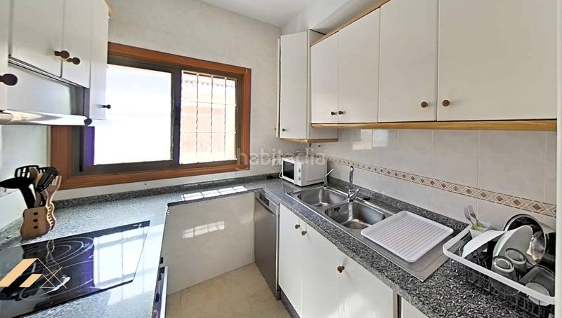 Foto a1928bed-ad08-45a0-ae9c-20d94c9797e6. Casa adossada amb calefacció aparcament piscina a Orihuela