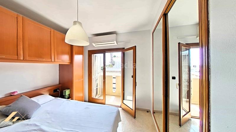 Foto b4ea2f4d-77db-4f00-a81b-f3a93cf4ac6d. Casa adosada chalet adosado en Playa Flamenca costa en Orihuela