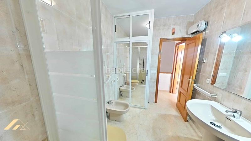 Foto cf40a2f1-4252-4689-a323-e4323ac76bda. Casa adossada amb calefacció aparcament piscina a Orihuela