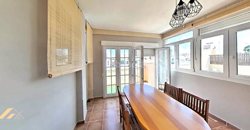 Foto d1492a64-1158-4c9f-834d-ddb272e85320. Casa adosada chalet adosado en Playa Flamenca costa en Orihuela