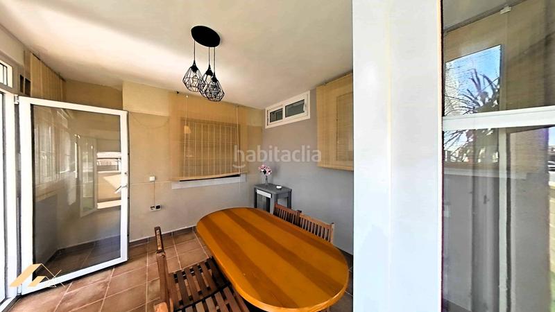 Foto e7030cd5-b33d-4b8e-a237-42d5de964dd4. Casa adosada chalet adosado en Playa Flamenca costa en Orihuela