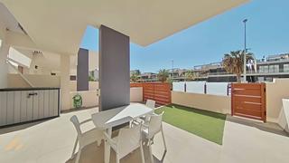 Haus in San Pedro del Pinatar. Bungalow en planta baja, torre de la horadada