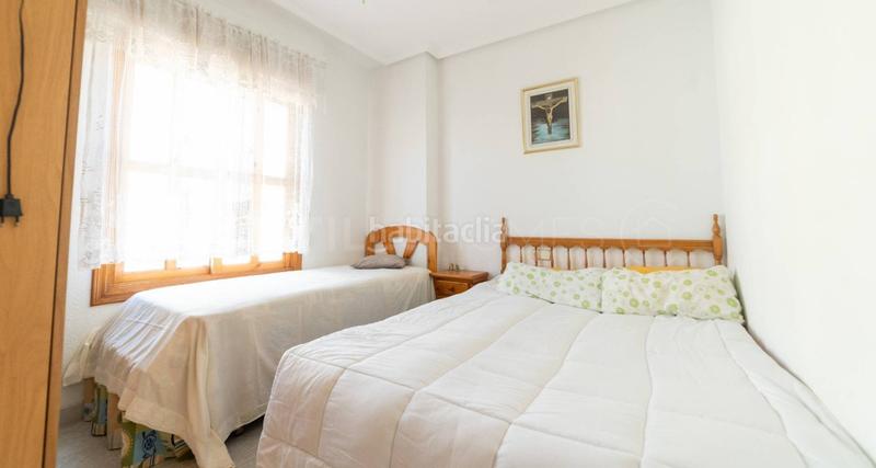 Foto 6cefaff4-7a22-40a9-a5a9-f9365b1d0dcf. Casa bungalow dos plantas en nueva Torrevieja Torrevieja