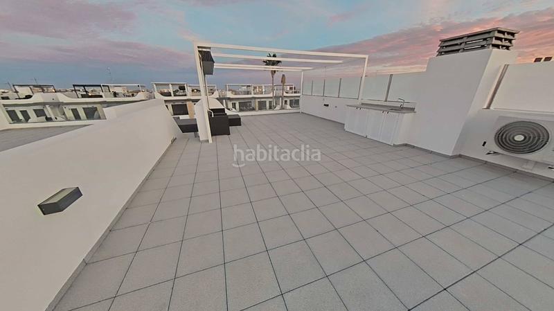 Foto 62ed4fe6-f201-4f4d-bdac-39ba0621411e. Rent penthouse with parking in Zeniamar - Horizonte - La Campana Orihuela