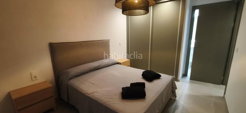 Foto cad0c0fe-e06a-47ba-8cc1-c3a4a1a4ef37. Lloguer apartament amb aparcament piscina a Punta Prima Torrevieja