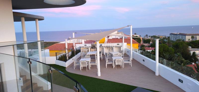 Foto 27ce5c19-4b38-4a65-8cf6-5ca2f38ab9d9. Rent apartment with parking pool in Punta Prima Torrevieja