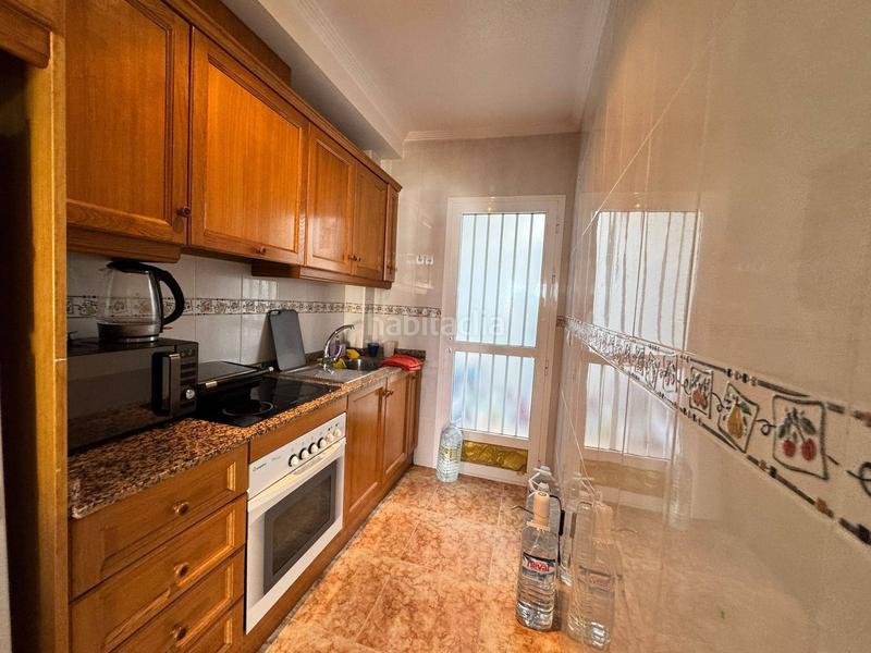 Foto 00d8da10-e541-459e-a937-c8f31b37637f. Casa amb piscina a Los Balcones y los Altos Orihuela