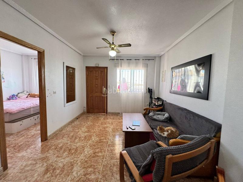 Foto 6a6b2b6c-783b-4886-9fc5-888682f15388. Casa amb piscina a Los Balcones y los Altos Orihuela