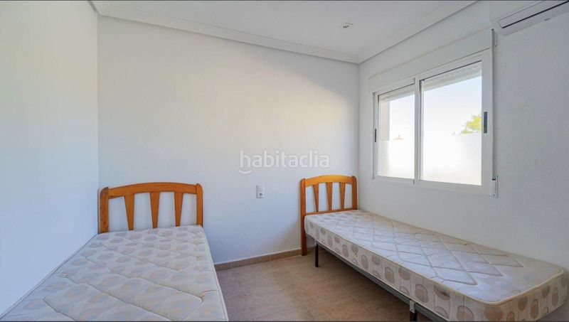 Foto 261a0c1e-4c27-4a1d-a44c-1001c67ff4e8. Casa amb piscina a Los Balcones y los Altos Orihuela