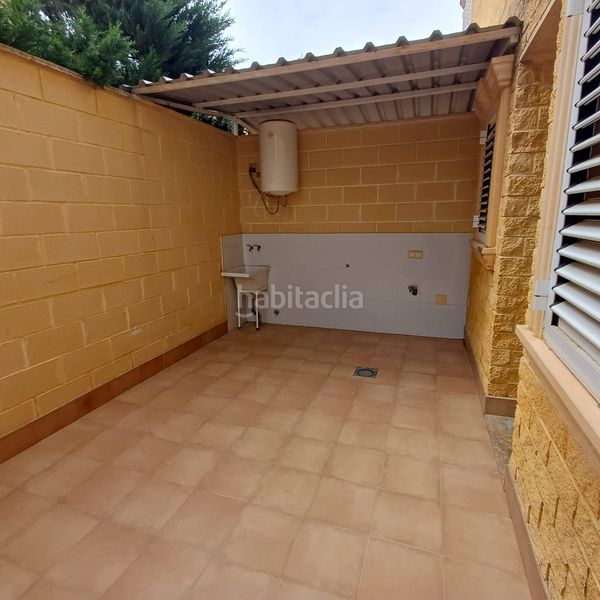 Foto e92dacc7-46f3-4883-b303-f79ace3183d2. Casa amb aparcament a Santiago de La Ribera San Javier