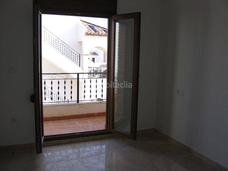 Foto 86e9d8dc-4be0-48d5-92c8-ad6851636649. Casa amb calefacció aparcament piscina a Los Almendros Orihuela
