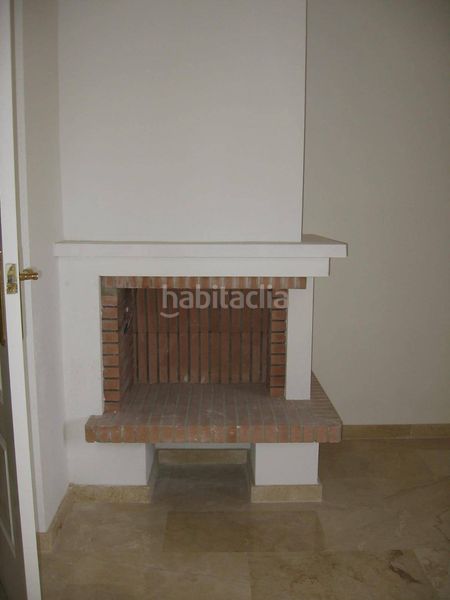 Foto a5a6f0e7-239f-4d5f-ab9d-4f835a465dfe. Casa amb calefacció aparcament piscina a Los Almendros Orihuela