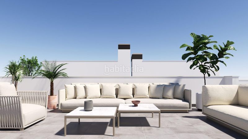 Foto eb7271b1-ce9c-4d5b-828b-f164f2eb3350. Casa adossada amb aparcament piscina a Roldán Torre - Pacheco
