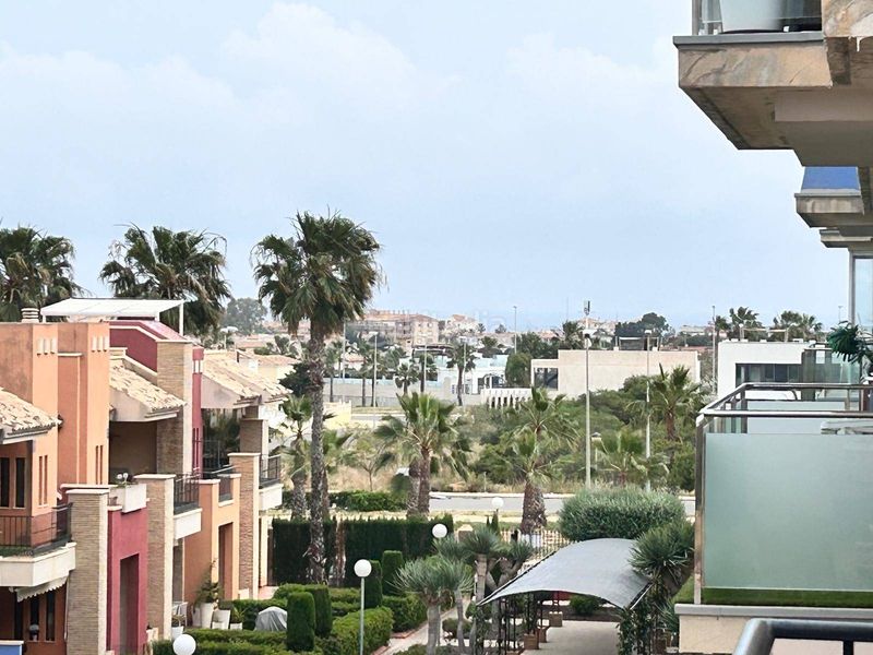 Foto 9db1dba1-7376-4f31-8ba6-661cb731740b. Miete appartement mit parking pool in Lomas de Cabo Roig - Los Dolses Orihuela