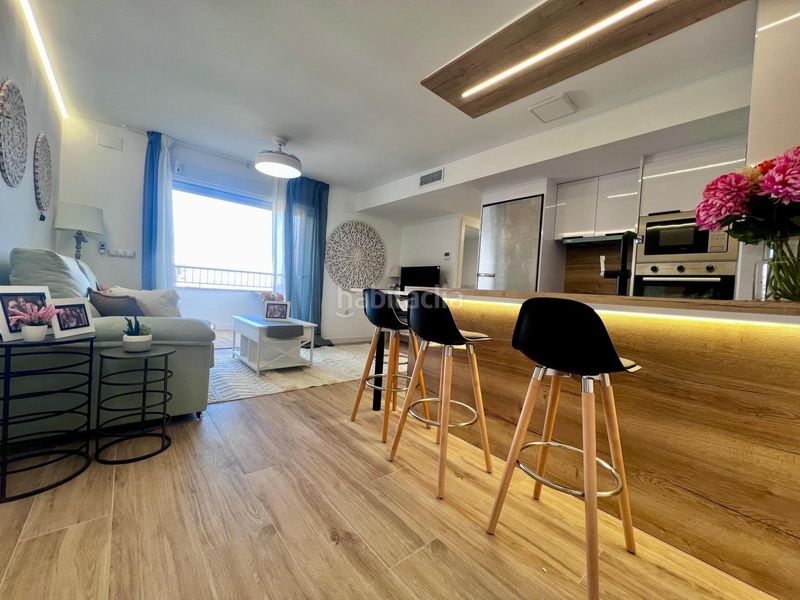 Foto 7324bcb7-851a-4aef-8646-caac8b40e3c5. Apartament amb calefacció aparcament piscina a Punta Prima Torrevieja