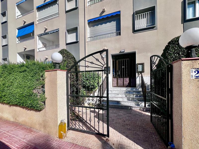 Foto 7774a2ad-996b-4d33-9073-b7ee5a30cf87. Apartament amb calefacció aparcament piscina a Punta Prima Torrevieja