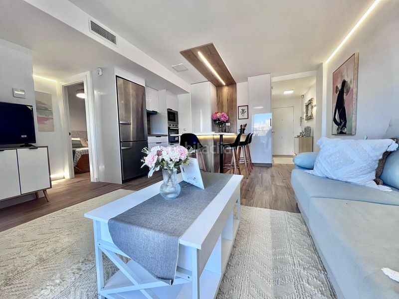 Foto 78b794b3-6927-48d5-9cf4-fa96b7af5b0f. Apartament amb calefacció aparcament piscina a Punta Prima Torrevieja