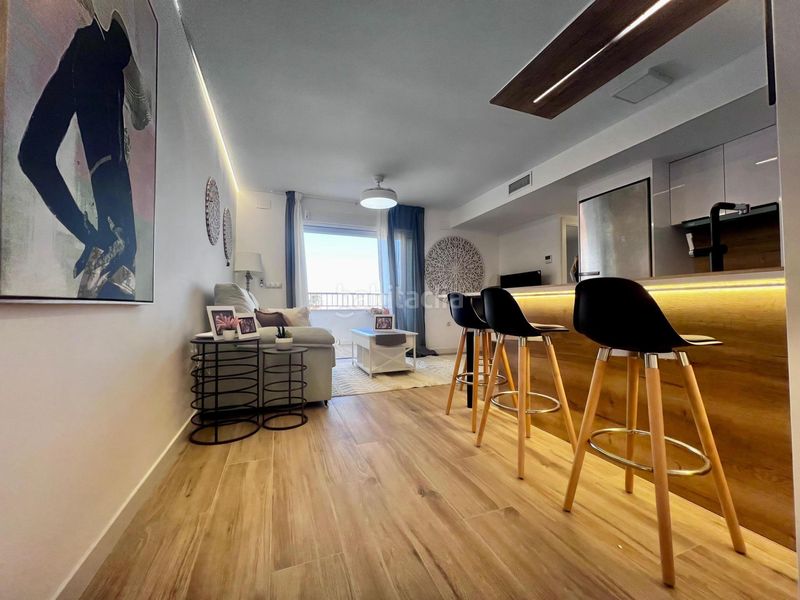 Foto af24cca2-9d4b-4c99-b390-f2772f8c0540. Apartament amb calefacció aparcament piscina a Punta Prima Torrevieja