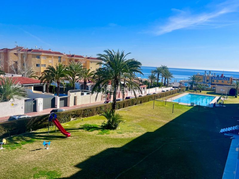 Foto c9669de4-4b74-4c36-9ed5-37e3f13255e4. Apartament amb calefacció aparcament piscina a Punta Prima Torrevieja