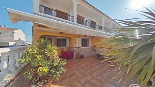 Maison à El Mojón-Las Salinas. Bungalow planta baja al lado del mar
