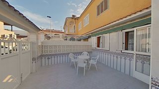 Piano terra in El Mojón-Las Salinas. Planta baja con patio exterior y garaje junto a la playa