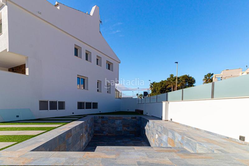 Foto b968ab23-434a-481d-971c-eb04c5f44f2b. Chalet with parking pool in El Mojón Pilar de la Horadada