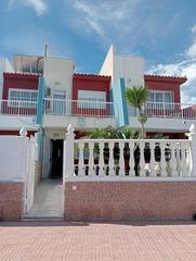 Chalet à Los Balcones-Los Altos. Magnífico chalet adosado en torrevieja