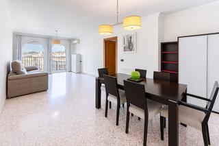 Appartement  Camino de coín. Amplio piso céntrico