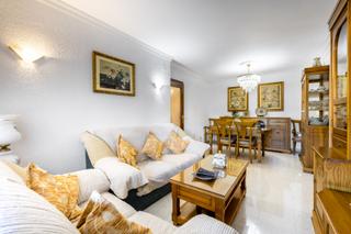 Apartament  Isabel ii 3. Elegante piso de 3 dormitorios en marbella