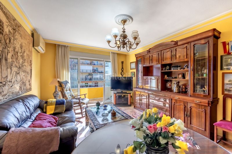 Foto 7e4ff60c-fa04-49cf-85dc-4cdf0a848895. Apartament amb aparcament a Centro ciudad Fuengirola