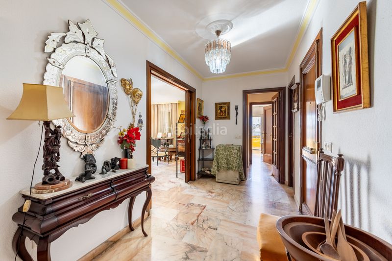 Foto fd4b9f53-aee6-475d-aab5-9b7d2d4cc862. Apartament amb aparcament a Centro ciudad Fuengirola