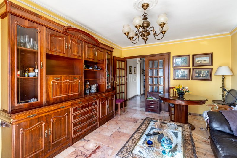 Foto ffbe61f3-88a3-4b40-9aa4-37881b51f055. Apartament amb aparcament a Centro ciudad Fuengirola