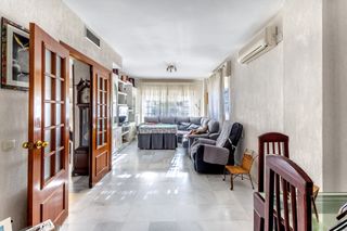 Tr�plex en Cabo de pe�as 23. Amplia vivienda unifamiliar de 5 dormitorios