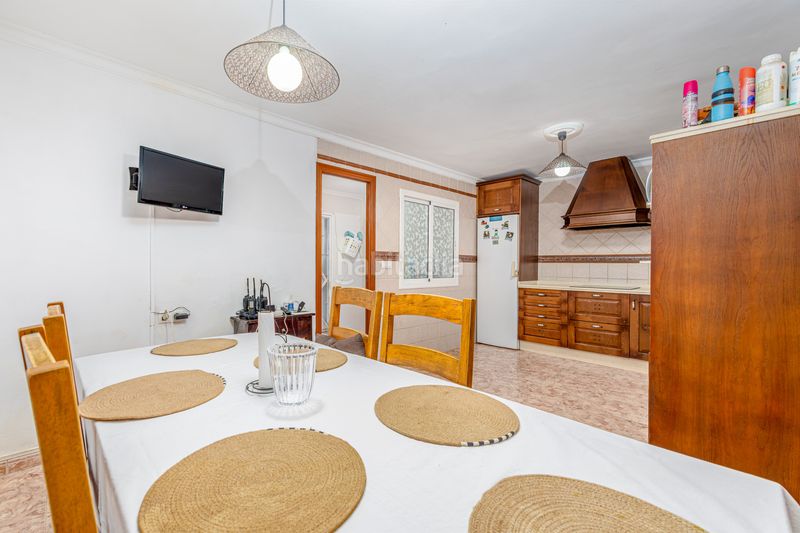 Foto ac498a4d-028f-401c-ae89-e5b02d370437. Chalet avec parking piscine dans Cuatro Pinos - El Carmen Puerto de Santa María (El)