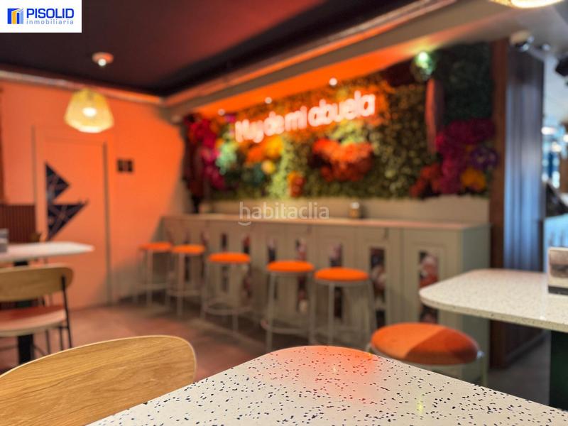 Foto a1699de2-40db-4020-bd6c-c098d522abd8. Traspaso local comercial se traspasa bar en plaza san miguel en Valladolid