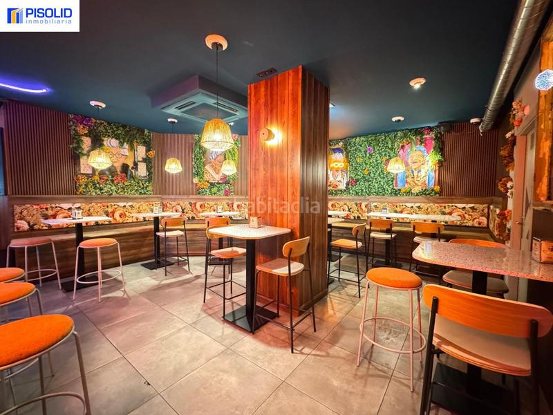 Foto f7eb2c1e-dfa0-4fa8-bdbc-7a0d796f3d06. Traspaso local comercial se traspasa bar en plaza san miguel en Valladolid