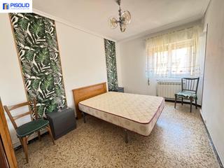 Pis  Calle arca real. Piso en venta en las delicias