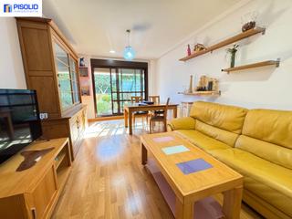 Planta baixa  Calle arca 2. Bajo con jardín en venta en arcas reales
