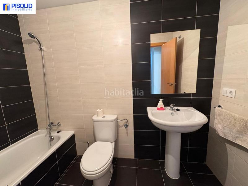 Foto 97aeea51-fb14-43f6-9cd4-f9cc061b88a3. Pis amb aparcament a Cabezón de Pisuerga