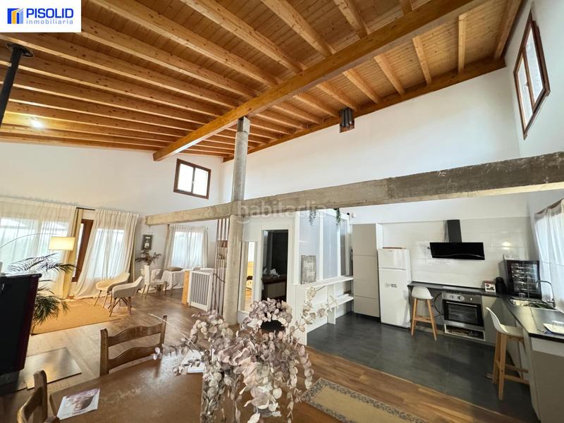 Foto bee34610-5805-4b6c-a9eb-8ca3937a991e. Maison jumelée avec parking piscine dans El Berrocal Valladolid