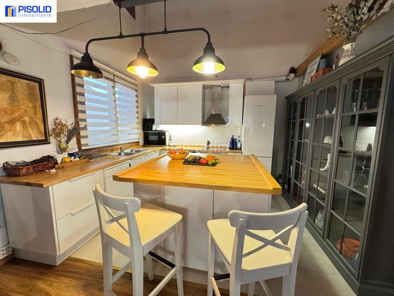 Foto 4e48f102-e8c6-4902-a27b-3b9a74b93f85. Maison jumelée avec parking piscine dans El Berrocal Valladolid