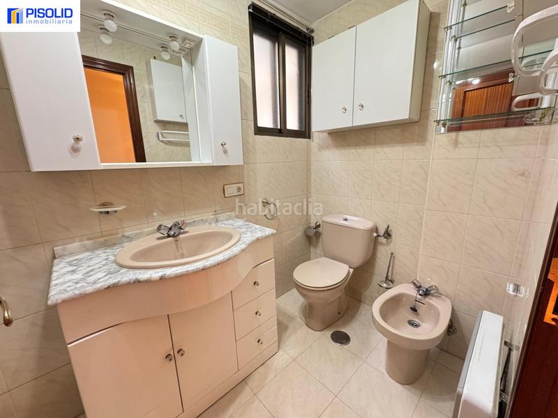 Foto 084b363e-dfef-4b36-b9b5-54eb1a99fa7c. Rent flat with heating parking in Delicias Valladolid