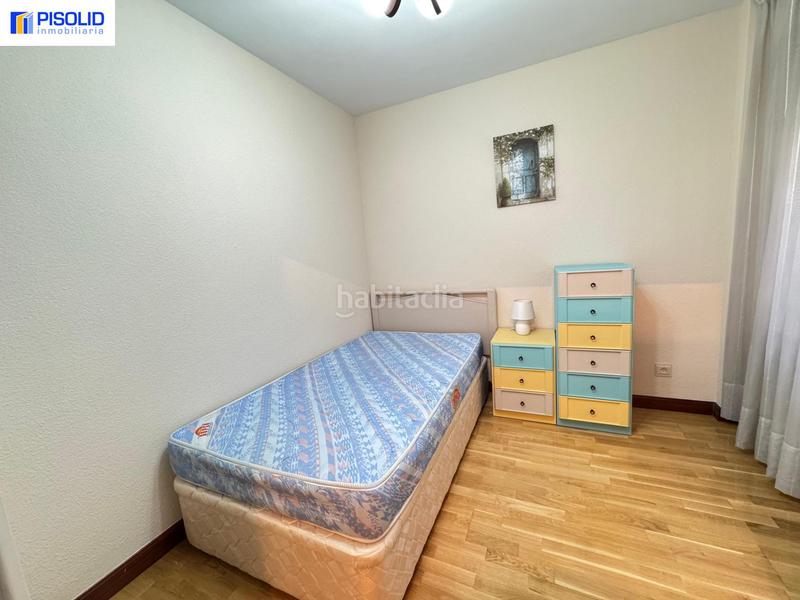 Foto 5e9ee14a-ed08-44c0-8d50-6825b3c80100. Rent flat with heating parking in Delicias Valladolid