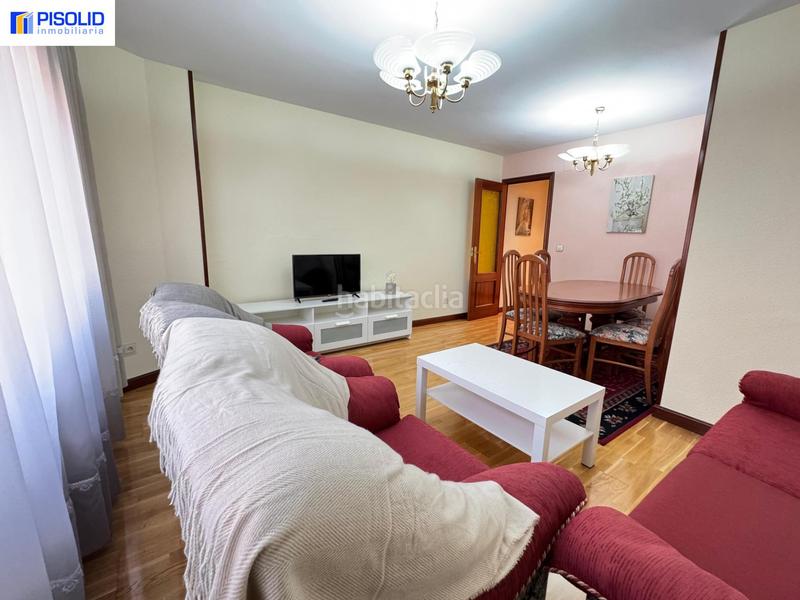 Foto d1fcc6ff-08fb-4c44-a2a2-457025f2e035. Rent flat with heating parking in Delicias Valladolid