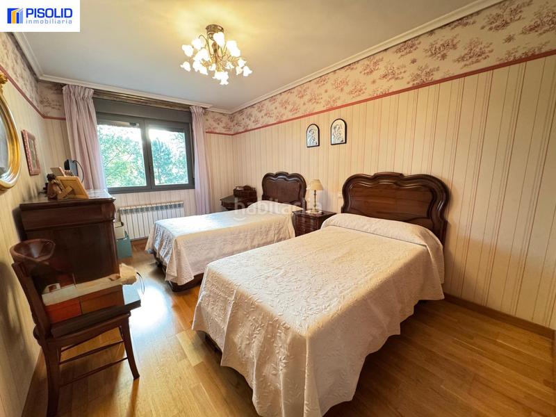 Foto 3ebe6015-f619-4118-ad01-8671dd5c51c9. Flat with heating parking pool in Huerta del Rey Valladolid