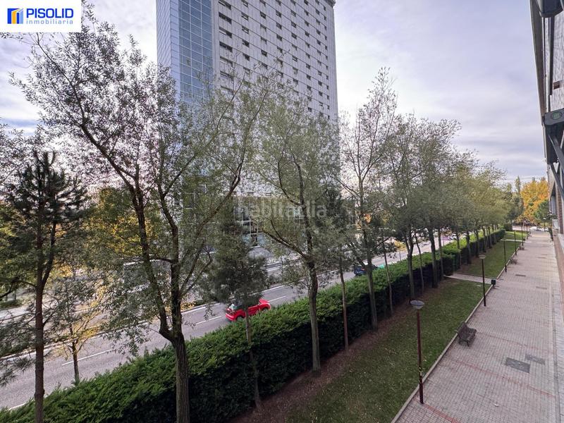 Foto 6e9c2e78-cb1b-4965-b64d-f85f25502241. Flat with heating parking pool in Huerta del Rey Valladolid