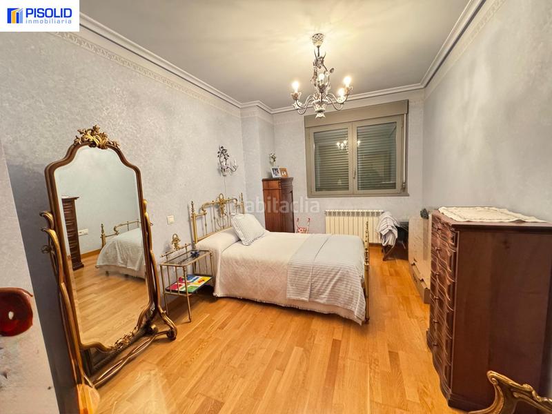 Foto cee0fe6c-3b1e-4b94-a43b-47012b5992c0. Flat with heating parking pool in Huerta del Rey Valladolid