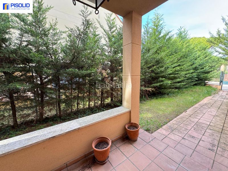 Foto 145aff4f-7ccb-484b-a0c1-a7521ca272e1. Casa adossada amb aparcament a Tordesillas