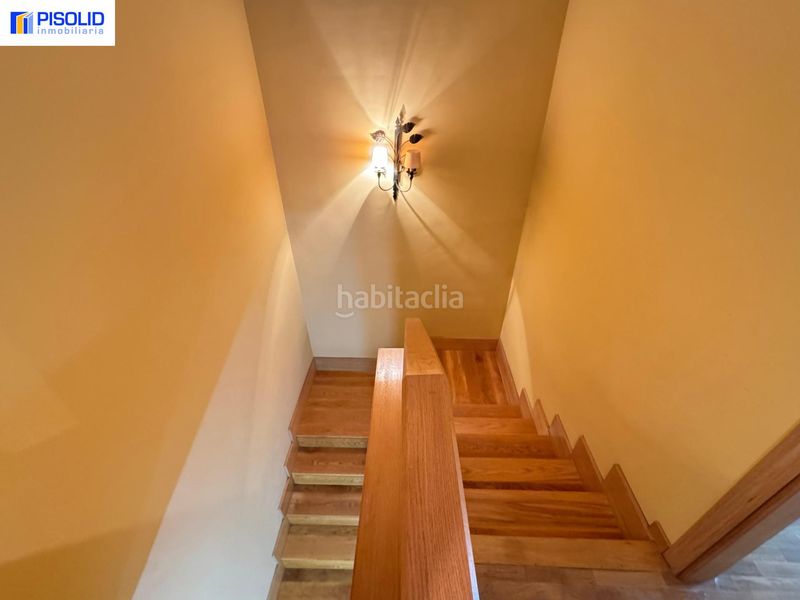 Foto 4c6800d2-e4c5-41ae-996f-b6415f156659. Casa adossada amb aparcament a Tordesillas